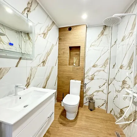 за гости лена Apartman *