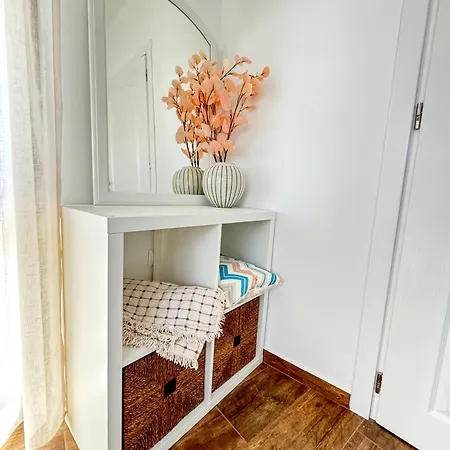 за гости лена Апартаменты