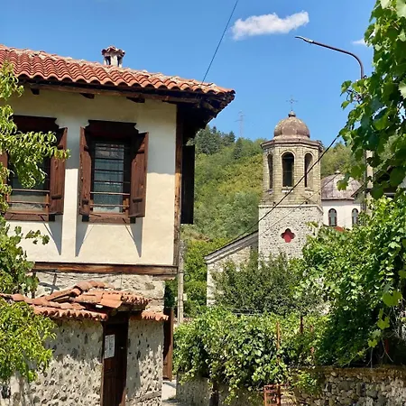 за гости лена * Zlatograd