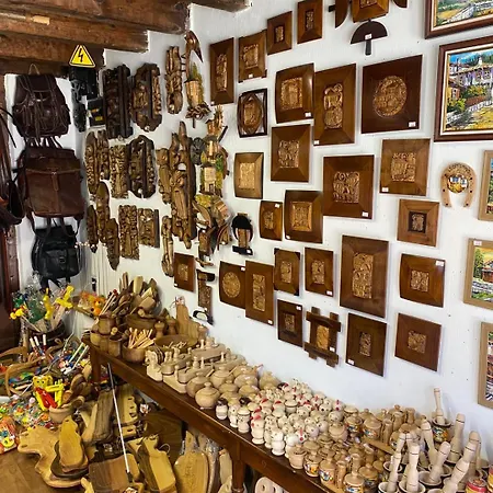 за гости лена Apartment *