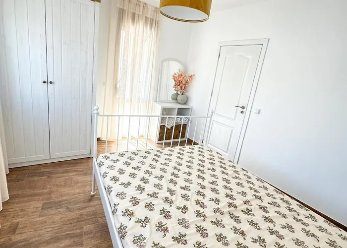 за гости лена Apartment Zlatograd