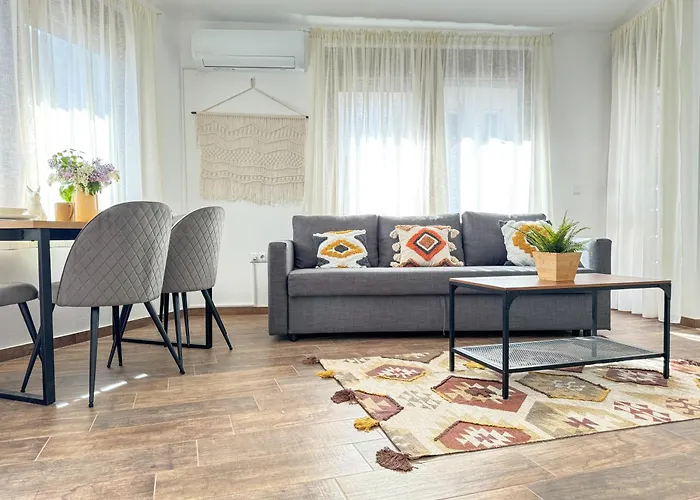 Apartment за гости лена Zlatograd